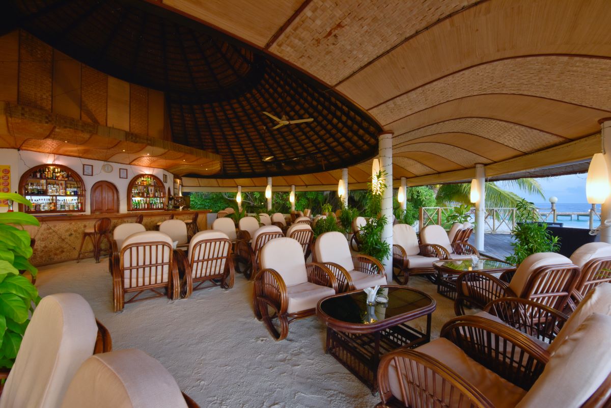 Angaga Island Resort & Spa