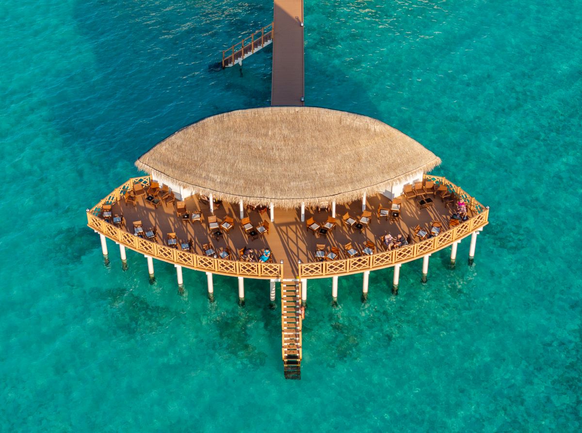 Angaga Island Resort & Spa