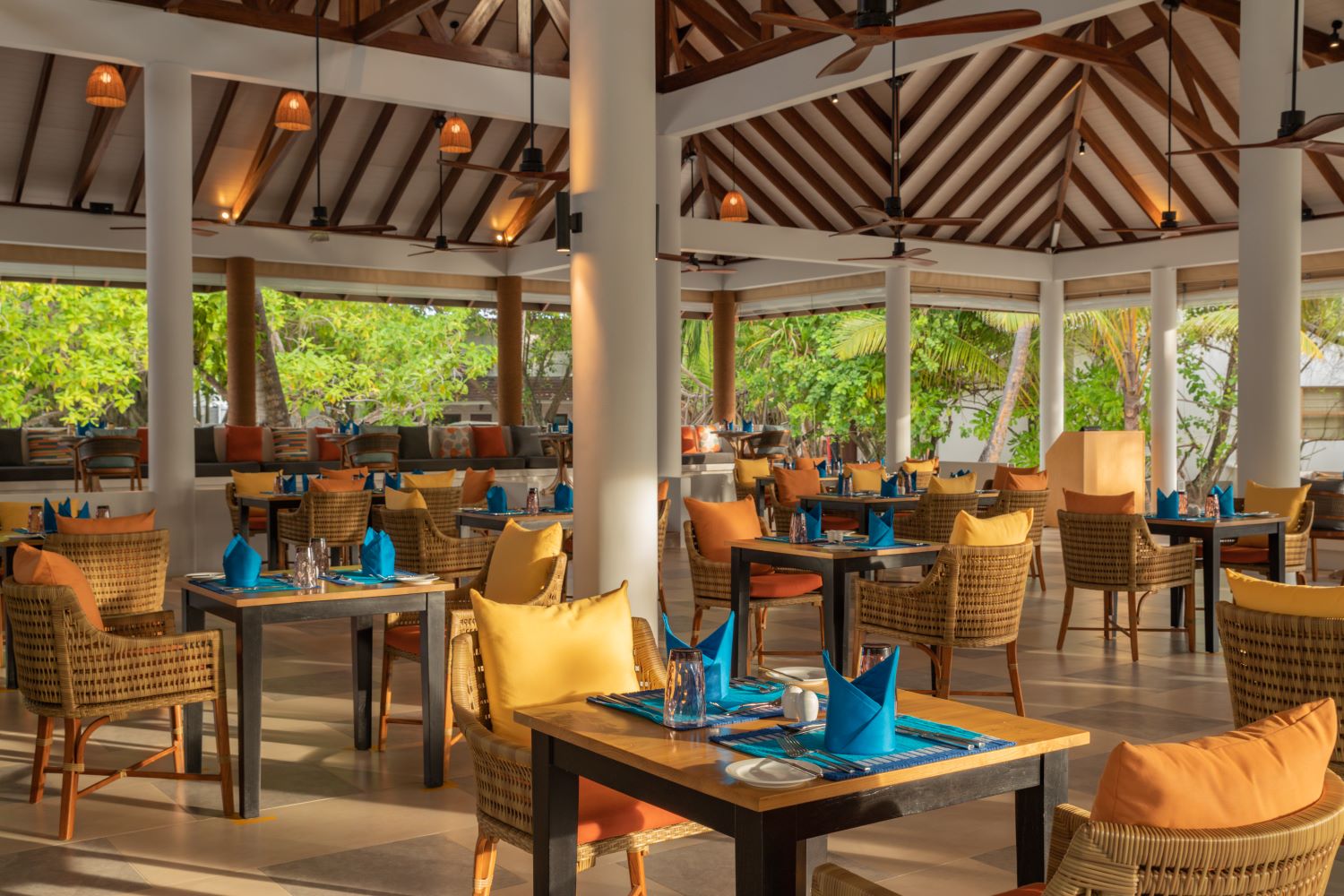 Cinnamon Dhonveli Maldives