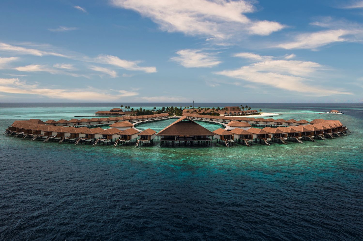 Cinnamon Velifushi Maldives