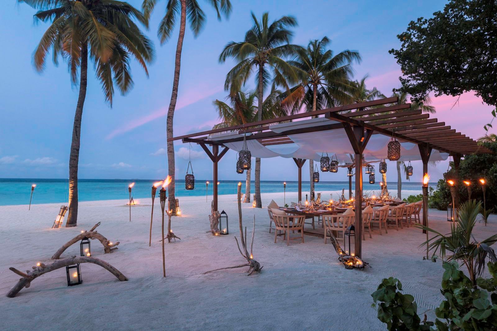 Hurawalhi Island Resort