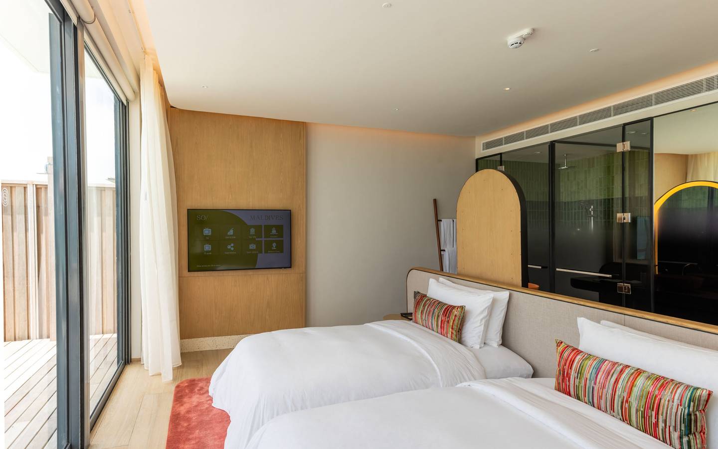 So_Maldives_Three_Bedroom_Ocean_Water_Pool_Atelier_14