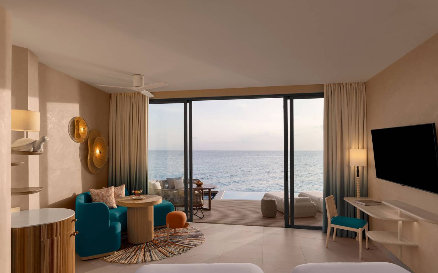 Centara_Mirage_Overwater_Sunrise_Pool_Villa_6