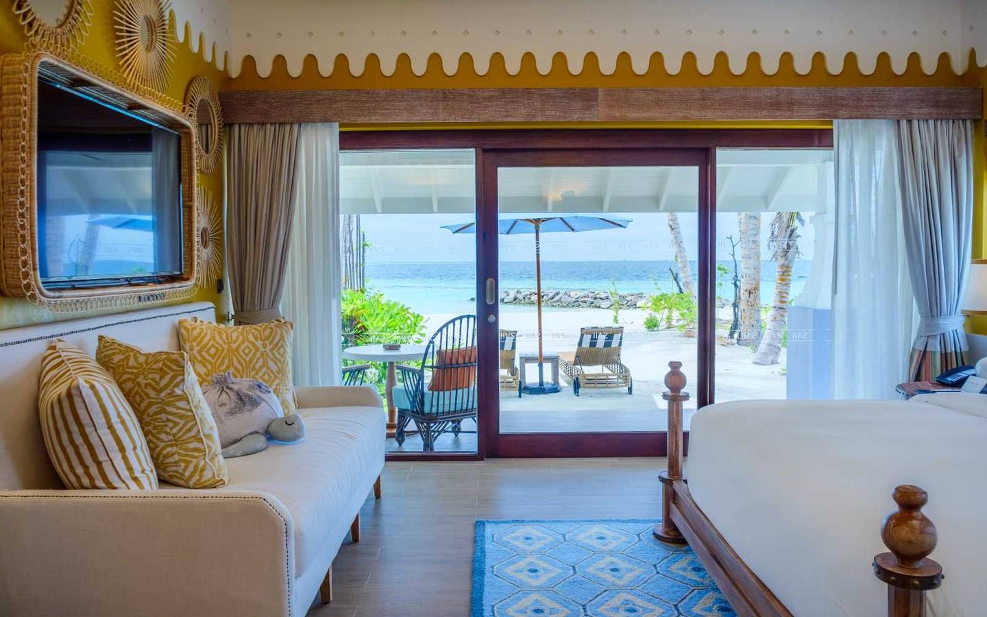 Beach Villa mit Pool, SAii Lagoon Maldives