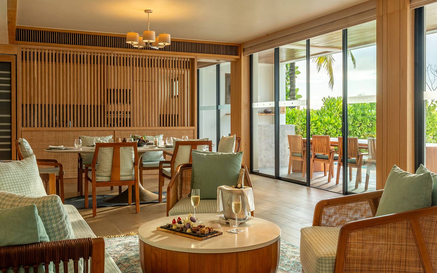 Kuda_Villingili_Maldives_Three_Bedroom_Beach_Retreat_11