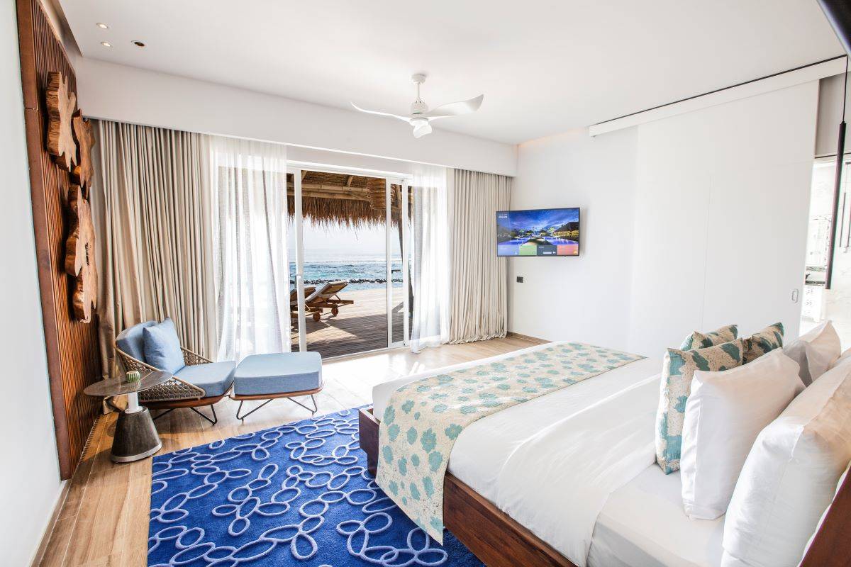 Emerald Maldives Resort & Spa, Malediven, Presidential Water Villa, Schlafzimmer