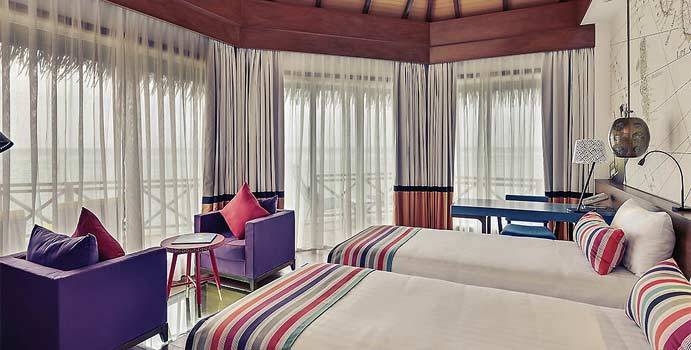 Wohnen, Over Water Sunset Villa, Mercure Maldives Kooddoo Resort