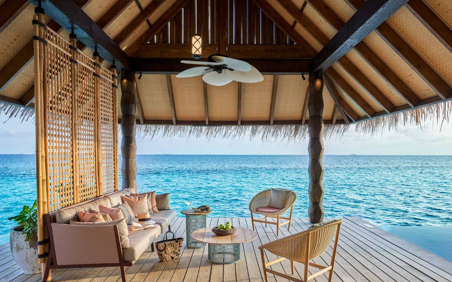 Sunset Luxury Water Villa with Pool, JOALI Maldives