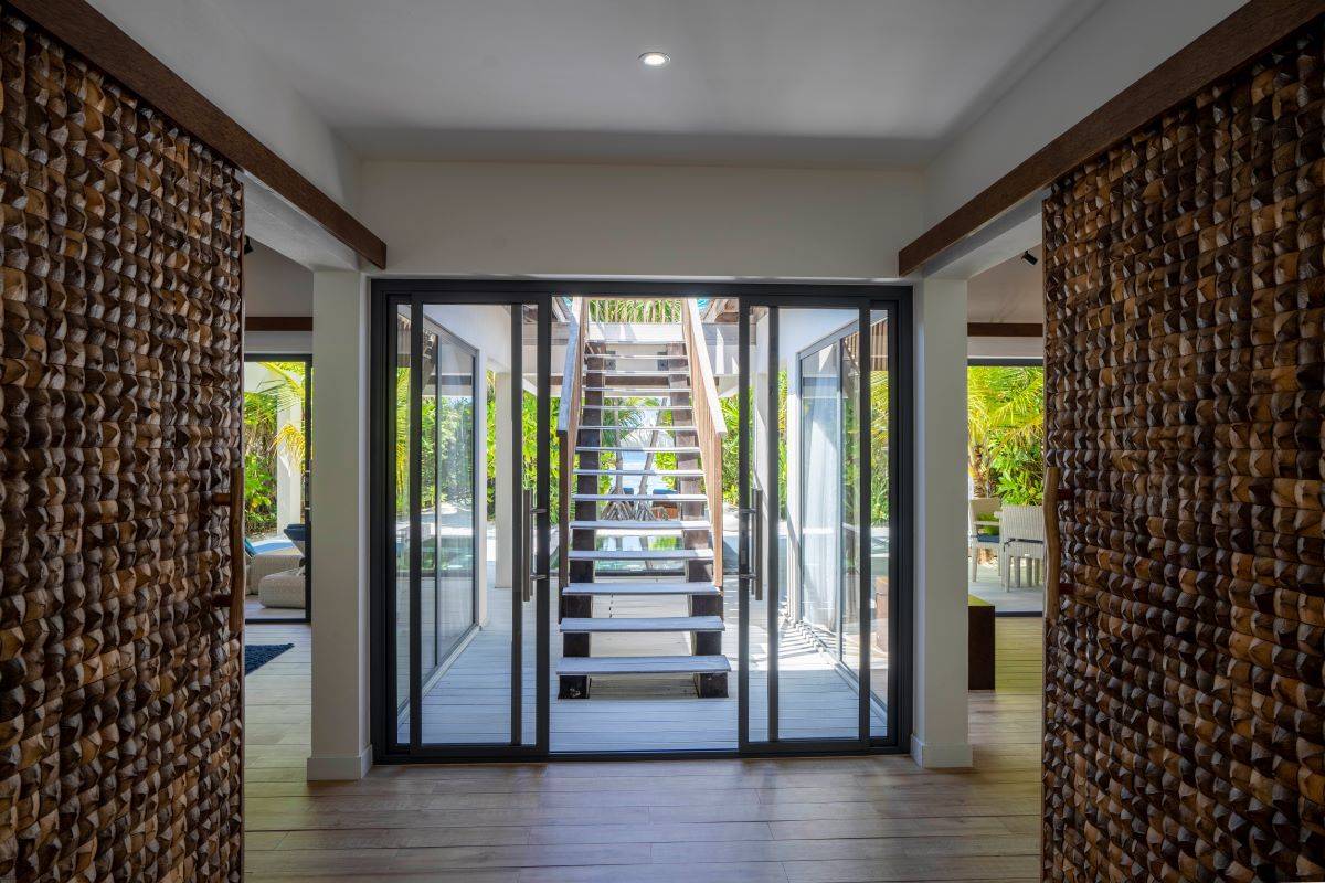 Beach Pool Villa Sunset / Deluxe