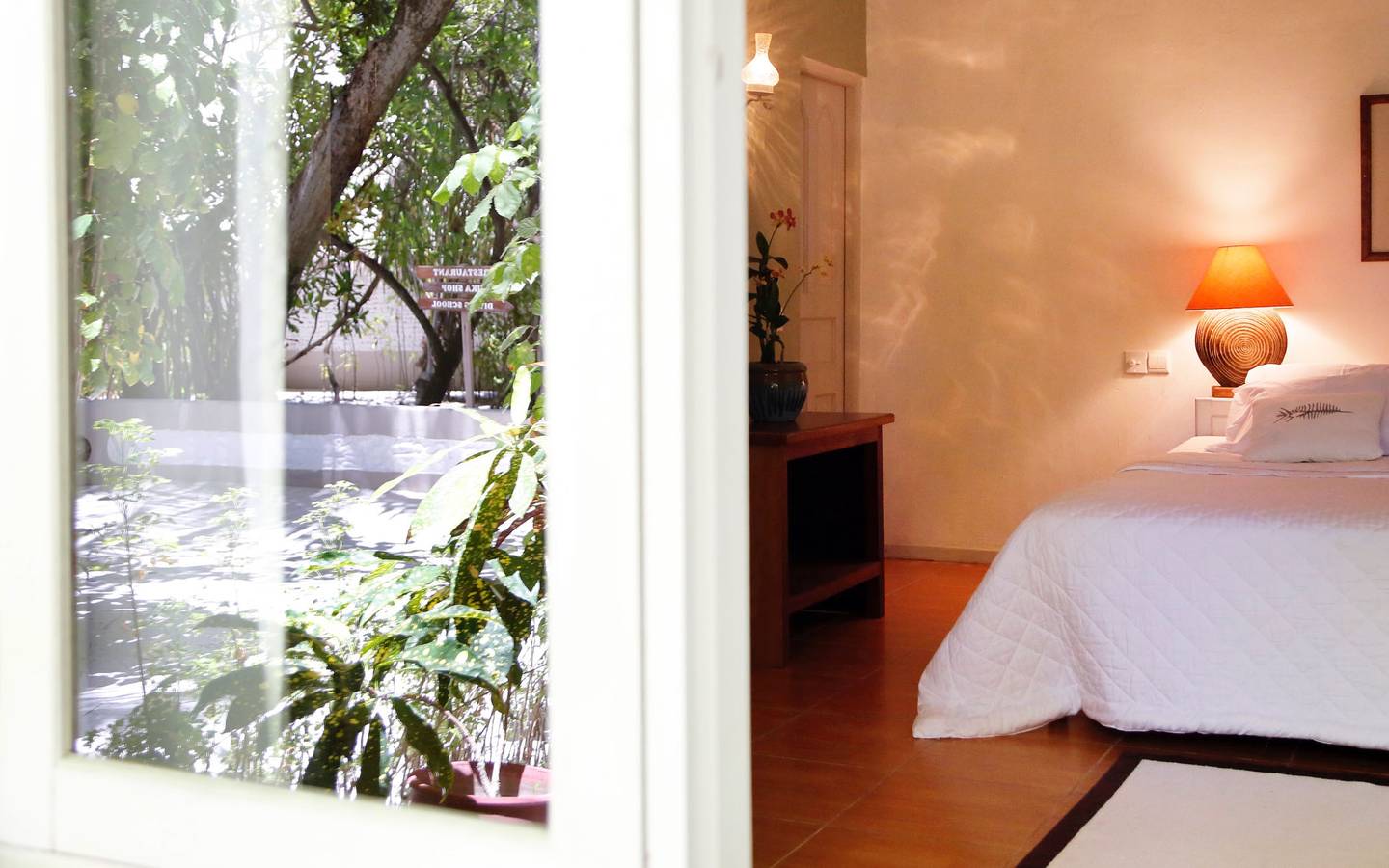 Nika_Island_Resort_Garden_Room_4