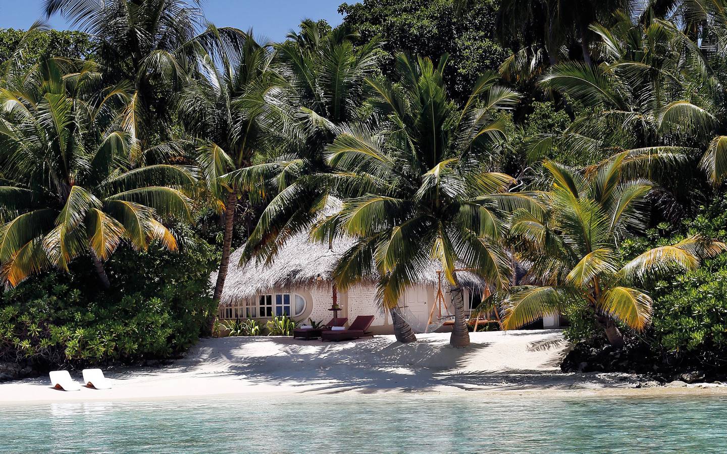 Nika_Island_Resort_Family_Beach_Villa_1