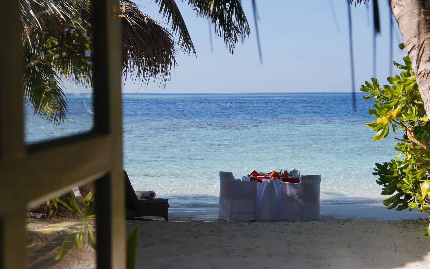 Nika_Island_Resort_Deluxe_Beach_Villa_5