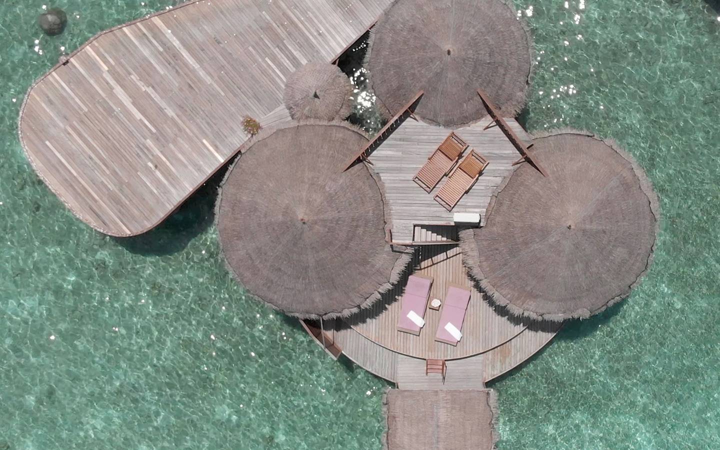 Nika_Island_Resort_Family_Water_Villa_6