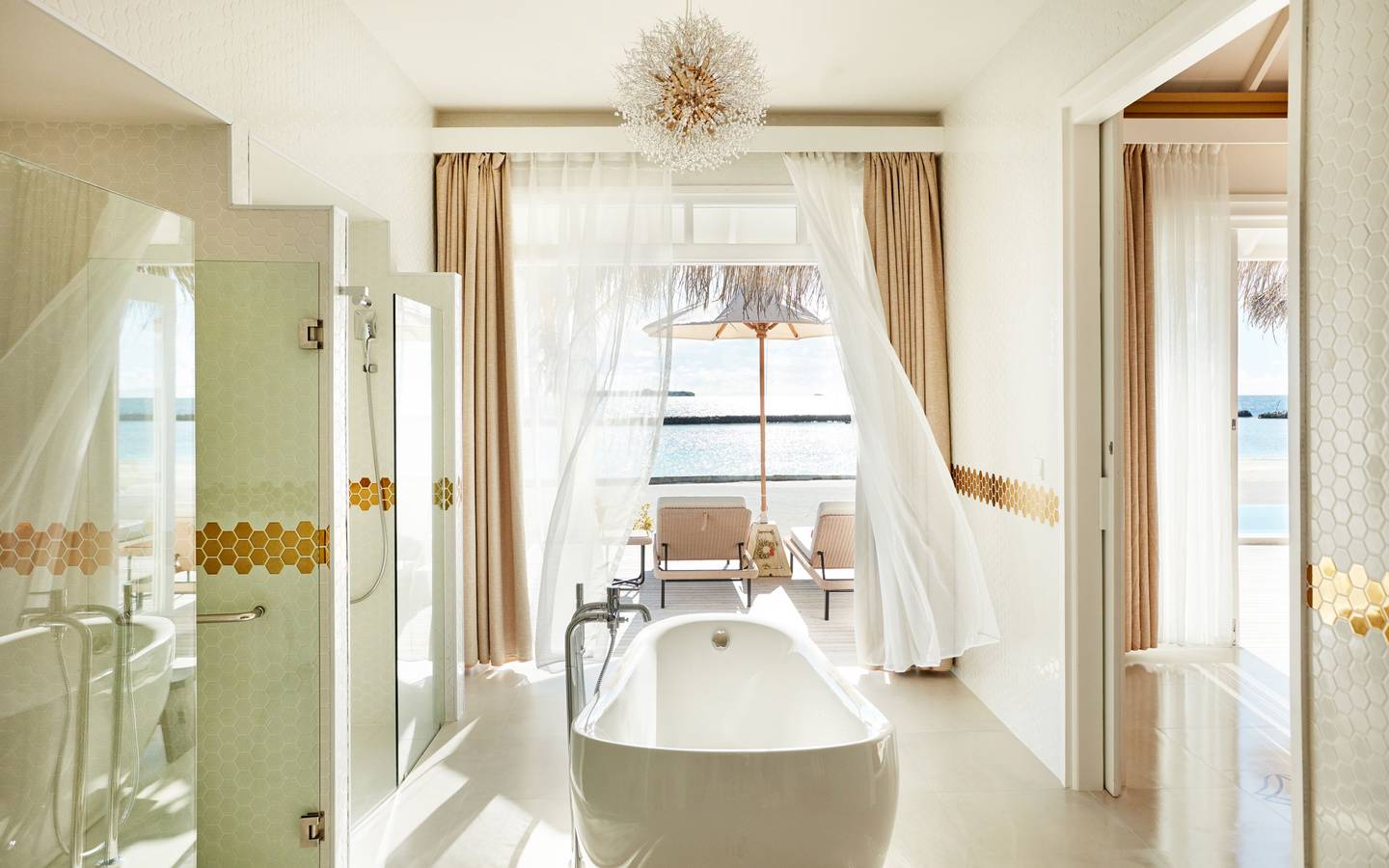 Sun Siyam Iru Veli, Malediven, Two Bedroom Beach Residence with Pool, Badezimmer