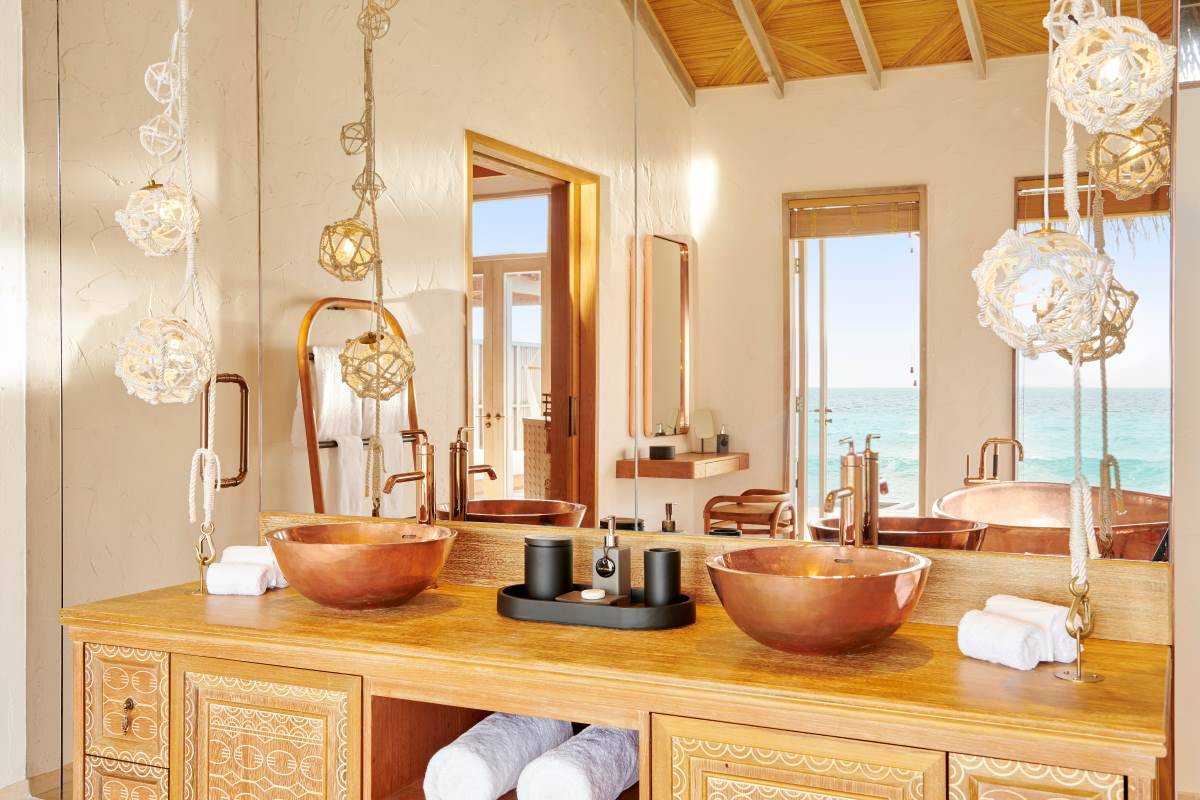 Bad, Water Sunrise Villa with Pool, Fairmont Maldives Sirru Fen Fushi