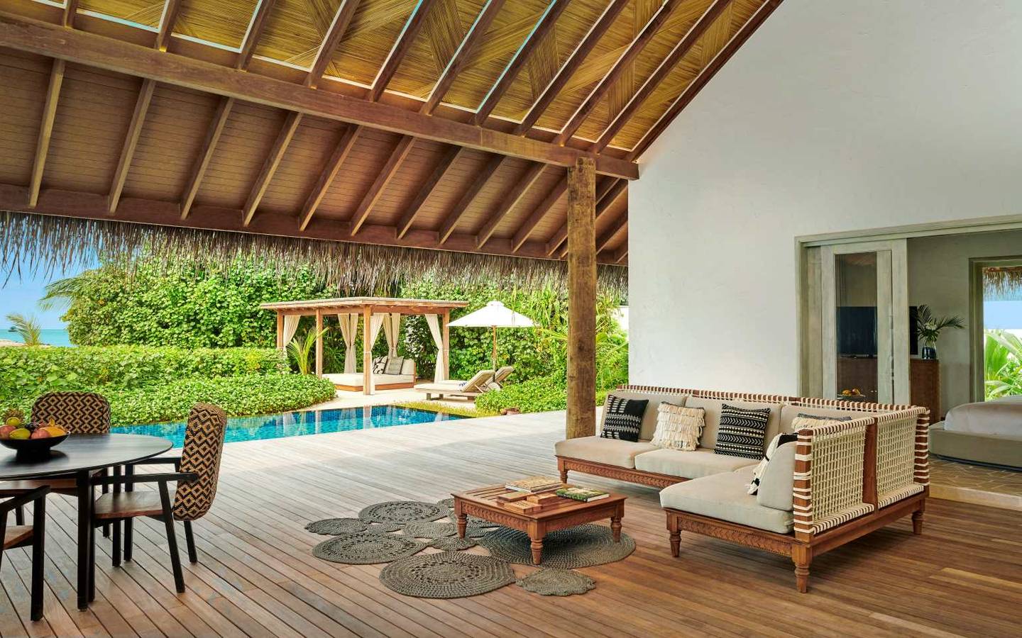 Three Bedroom Beach Sunset Villa