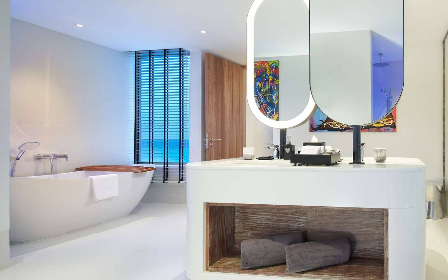 Bad, Rock Star Villa