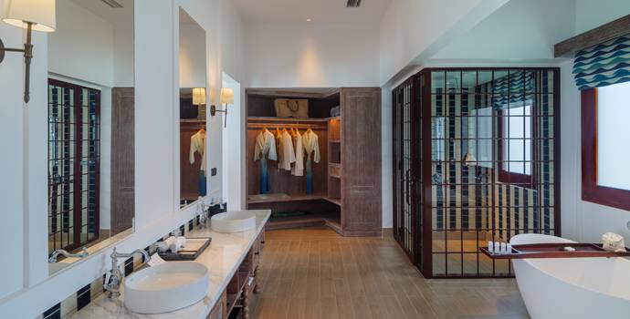 Bad, 2 Bedroom Overwater Pool Villa, SAii Lagoon Maldives