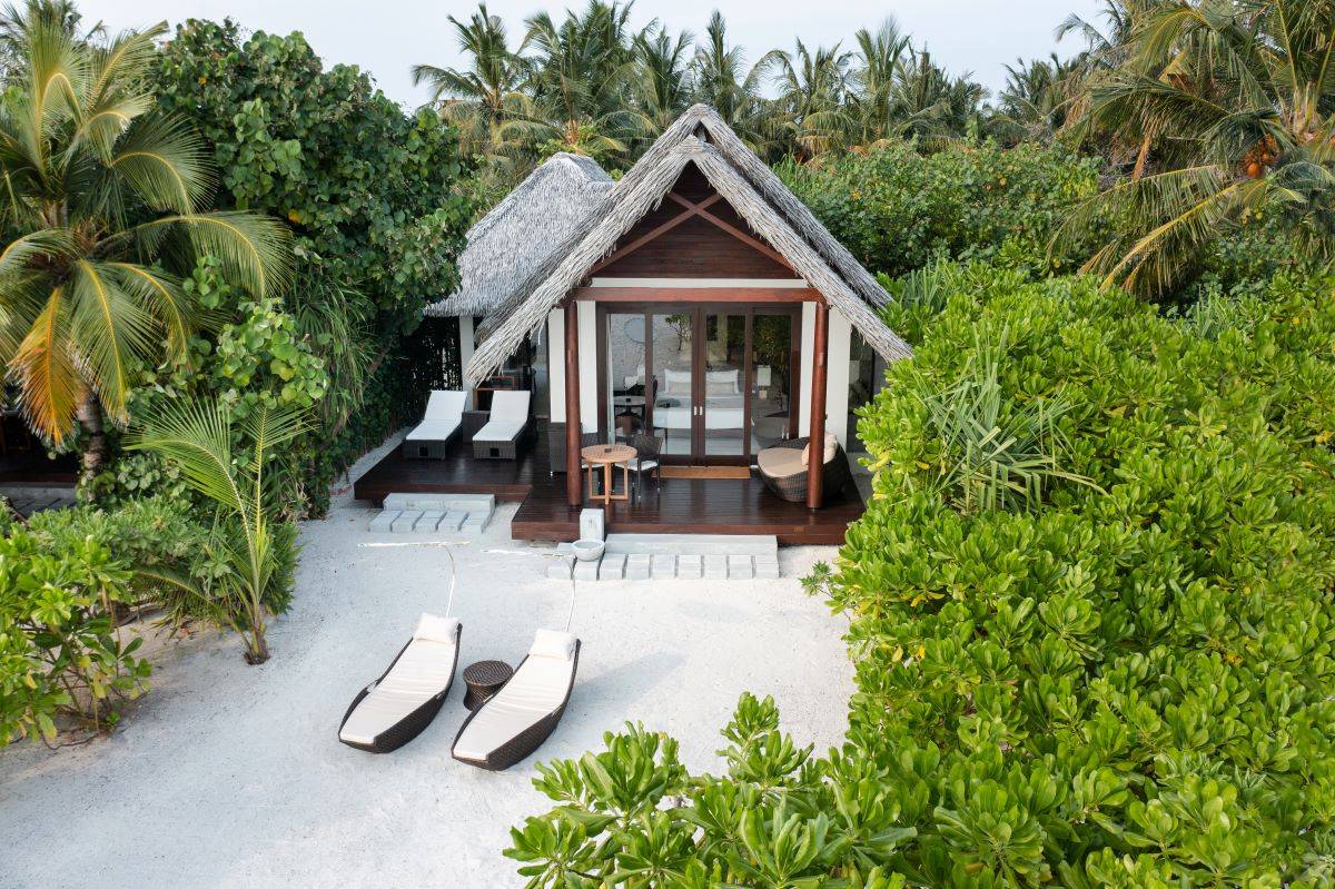 Heritance Aarah, Beach Villa, Strandliegen