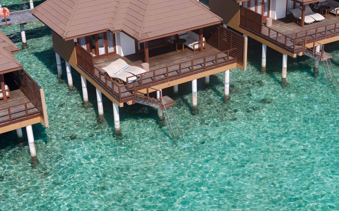 varu-by-atmosphere-maldives-water-villa-front-view