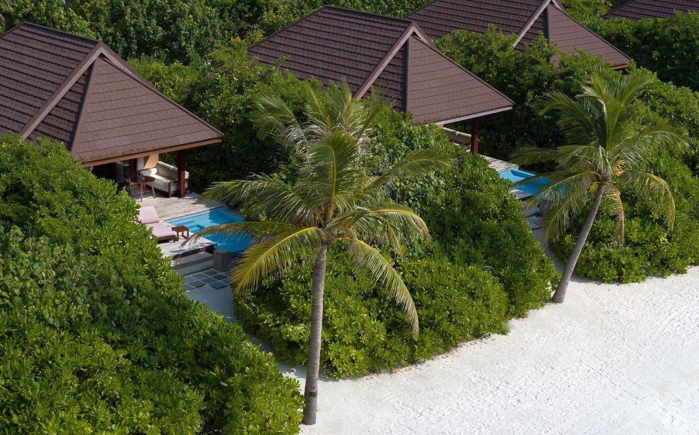 varu-by-atmosphere-maldives-beach-villa-with-pool-aerial-front
