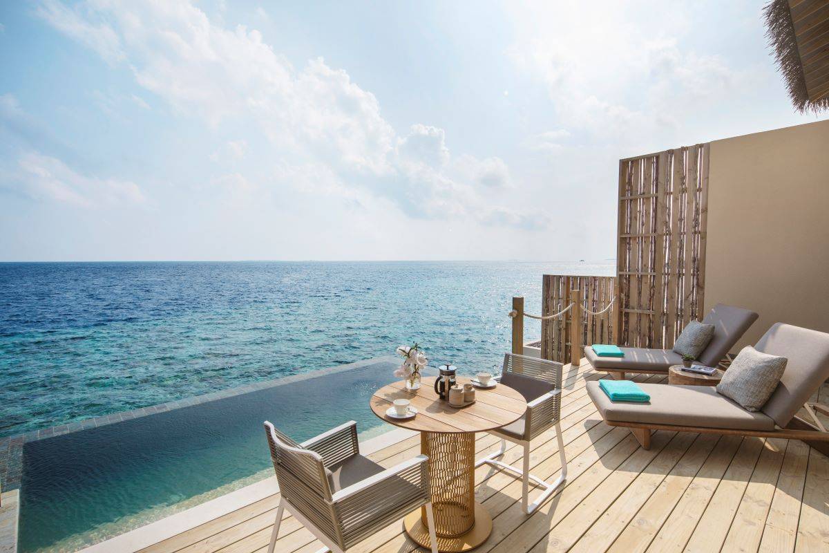 InterContinental Maldives Maamunagau Resort, One Bedroom Lagoon Pool Villa, Pool