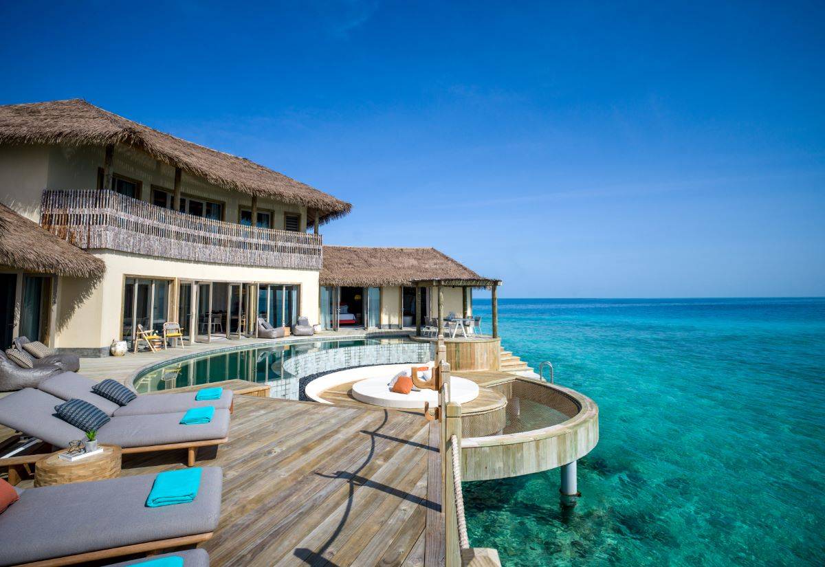 InterContinental Maldives Maamunagau Resort, Three Bedroom Overwater Pool Residence, Terrasse