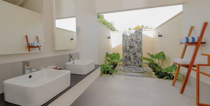 Bad, Deluxe Beach Bungalows, Hondaafushi Island Resort