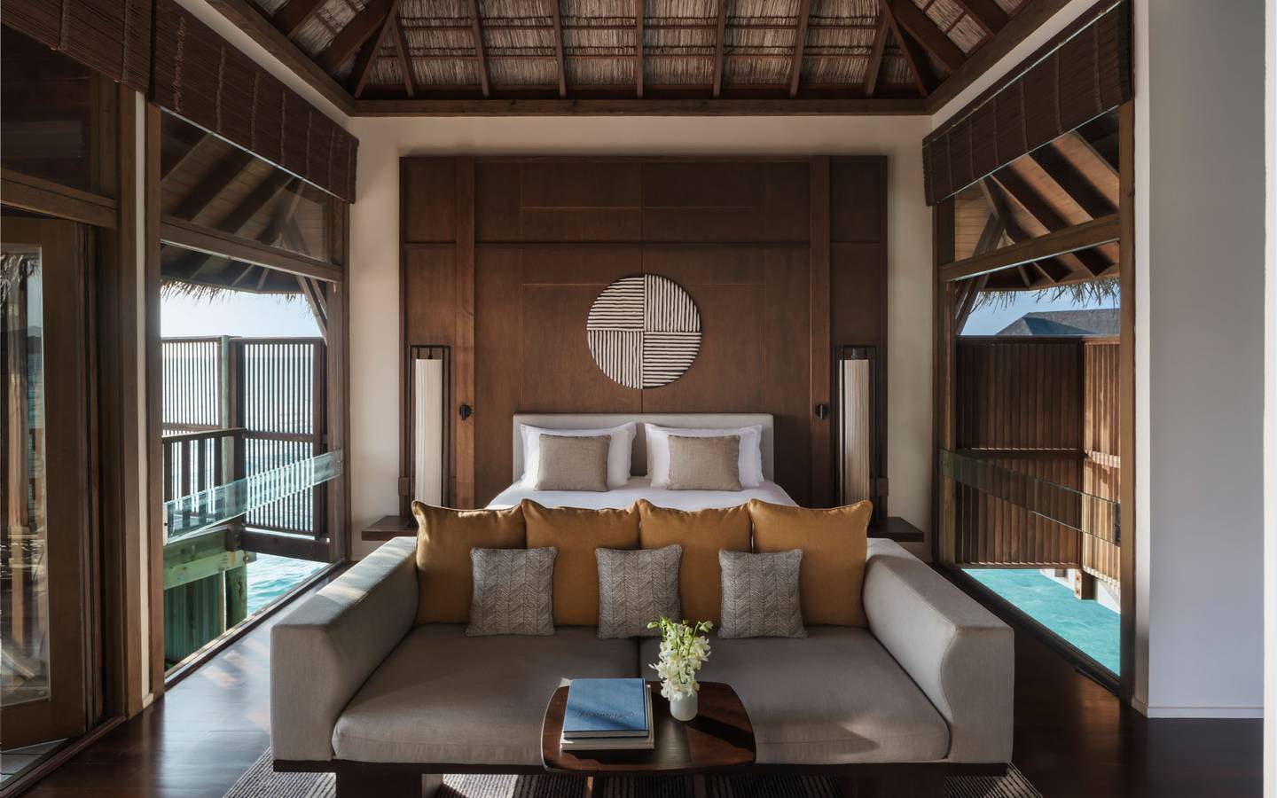 Bedroom_Grand_Water_Villa_with_Pool_living