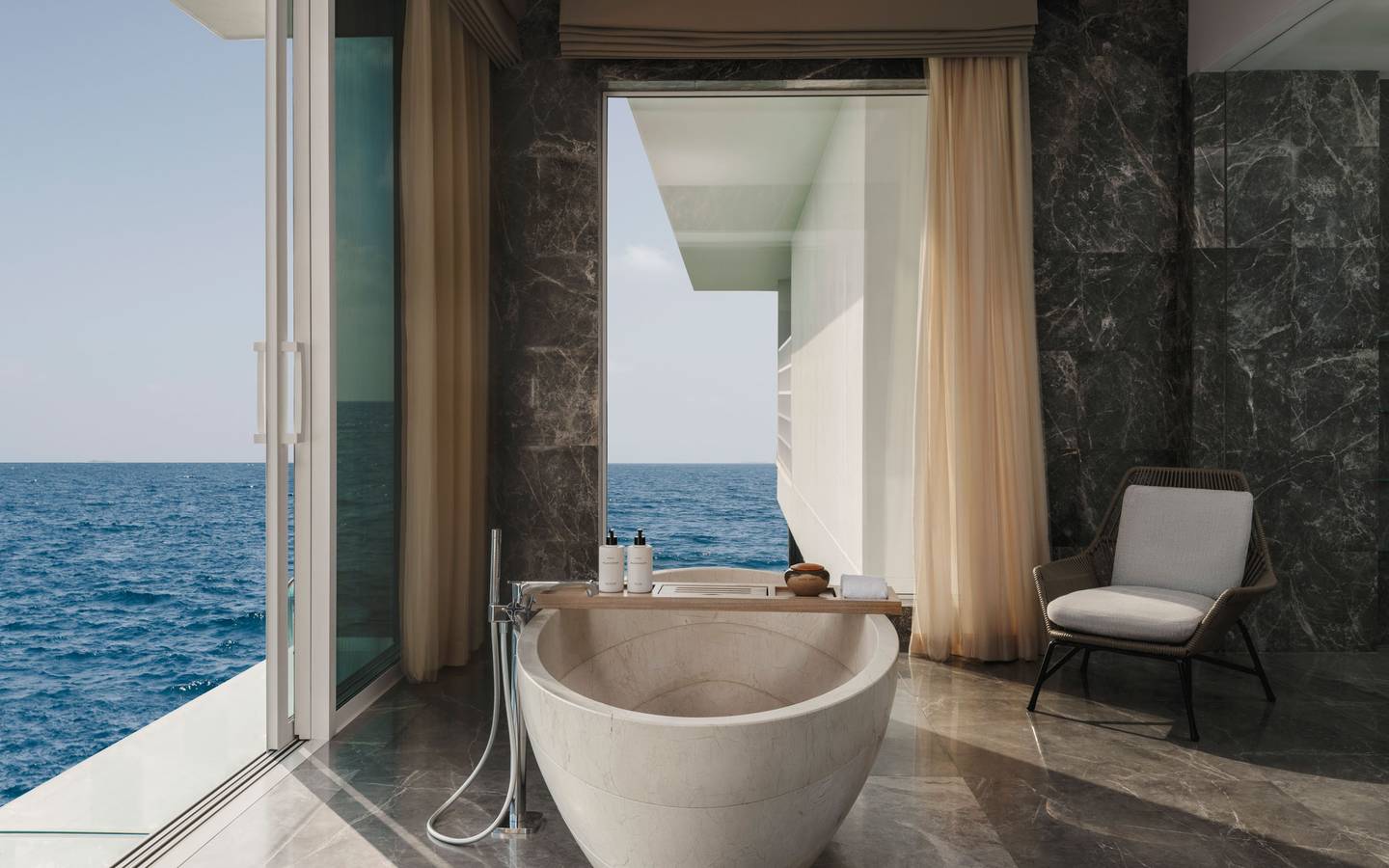 Conrad_Maldives_The_Muraka_Residence_Badezimmer