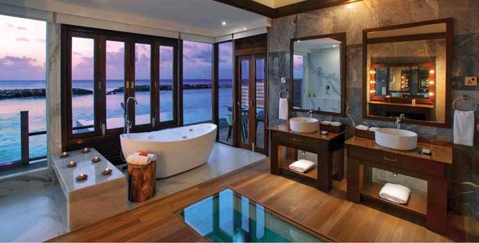 Badezimmer, Sunset Water Villas mit Pool, Atmosphere Kanifushi Maldives