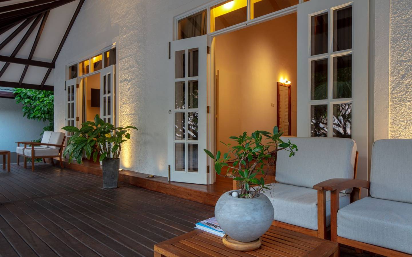 Deluxe Family Beach Villa