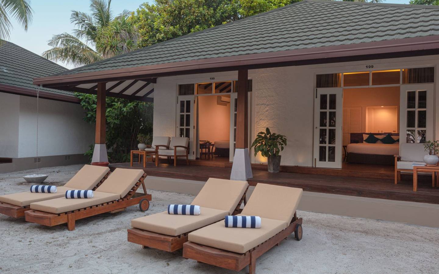 Deluxe Family Beach Villa