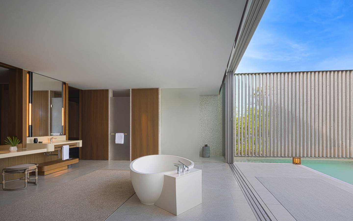 The_Ritz_Carlton_Maldives_Fari_Islands_Estate_Badezimmer