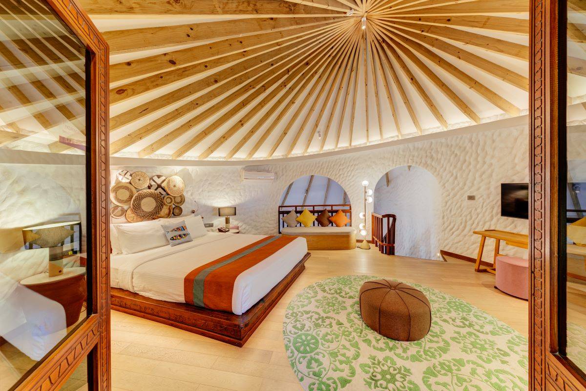 Cinnamon Dhonveli Maledives, Malediven, Beach Suite with Pool, Schlafzimmer im 1. Stock