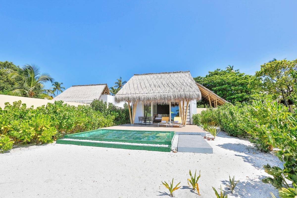 Emerald Maldives Resort & Spa, Malediven,  Marina Beach Villa with Pool, Außenansicht