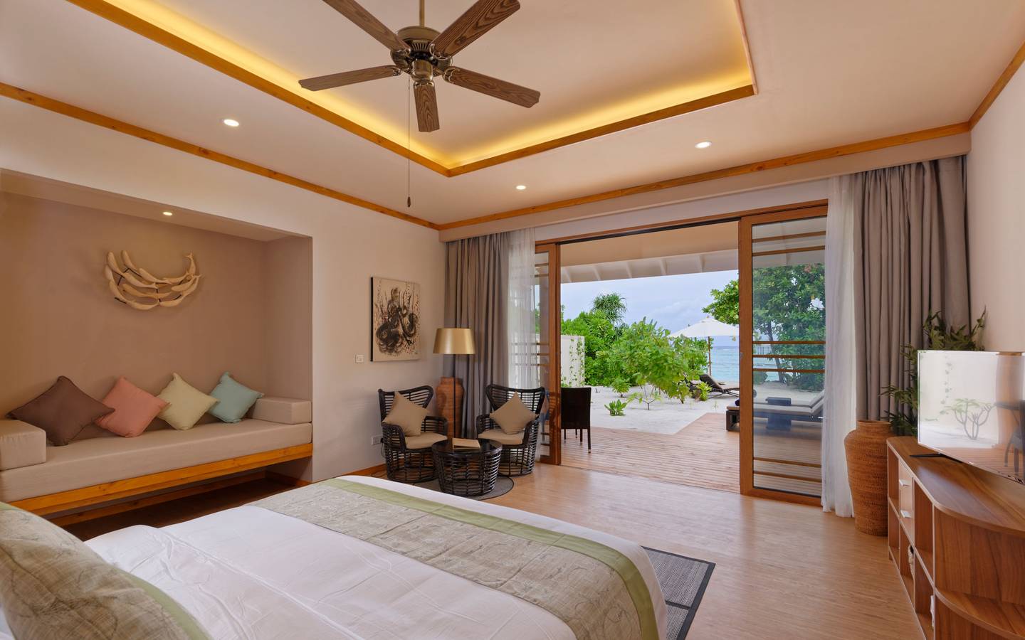 Brennia Kottefaru_Beach_Villa_3