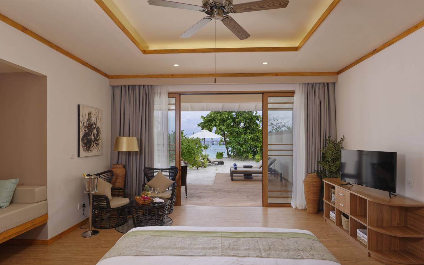 Brennia Kottefaru_Beach_Villa_2