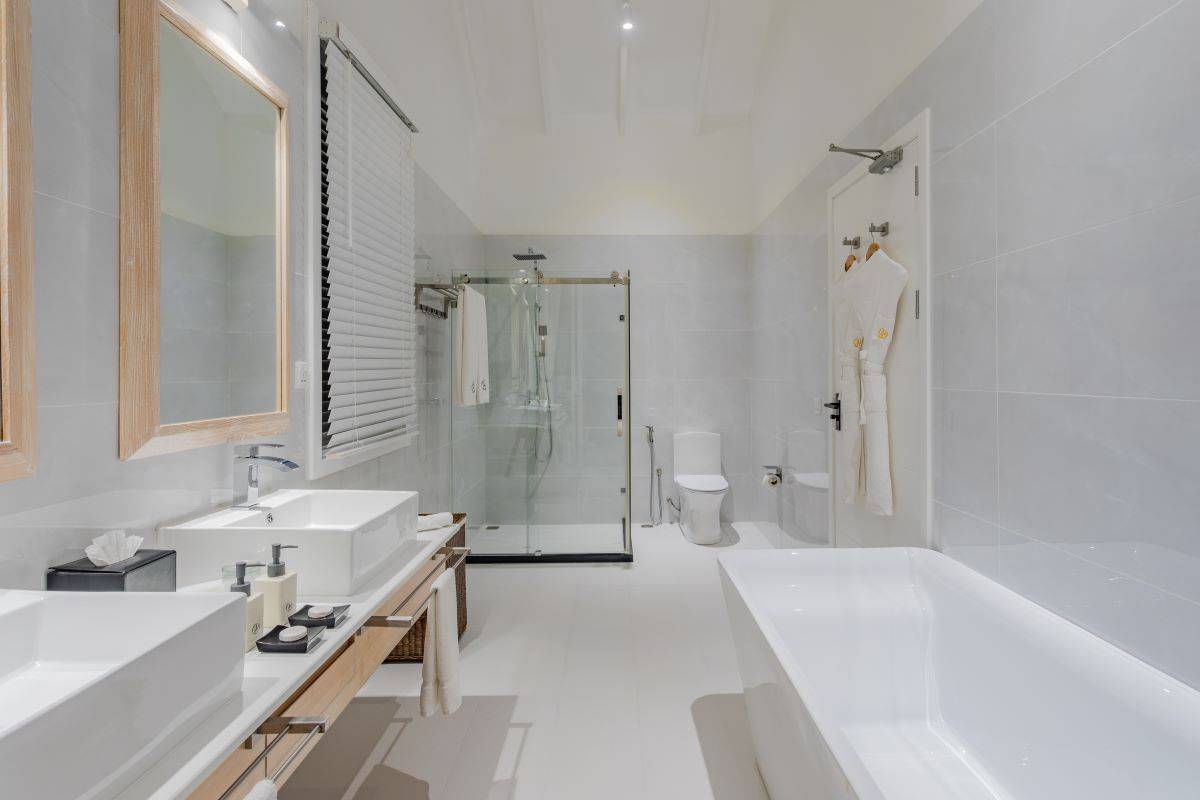 Sunrise Pool Water Villa