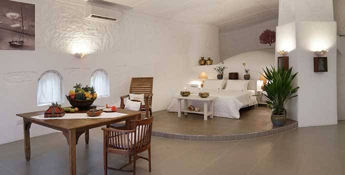 Schlaf- und Essbereich, Fornace Studio, Nika Island Resort