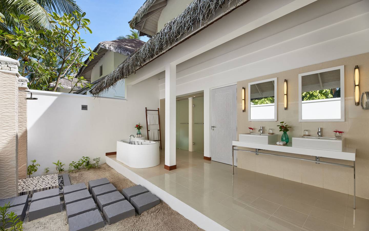 NH_Maldives_Kuda_Rah_Resort_Two_Bedroom_Duplex_Beach_Villa_with_Private_Pool_Bathroom_1