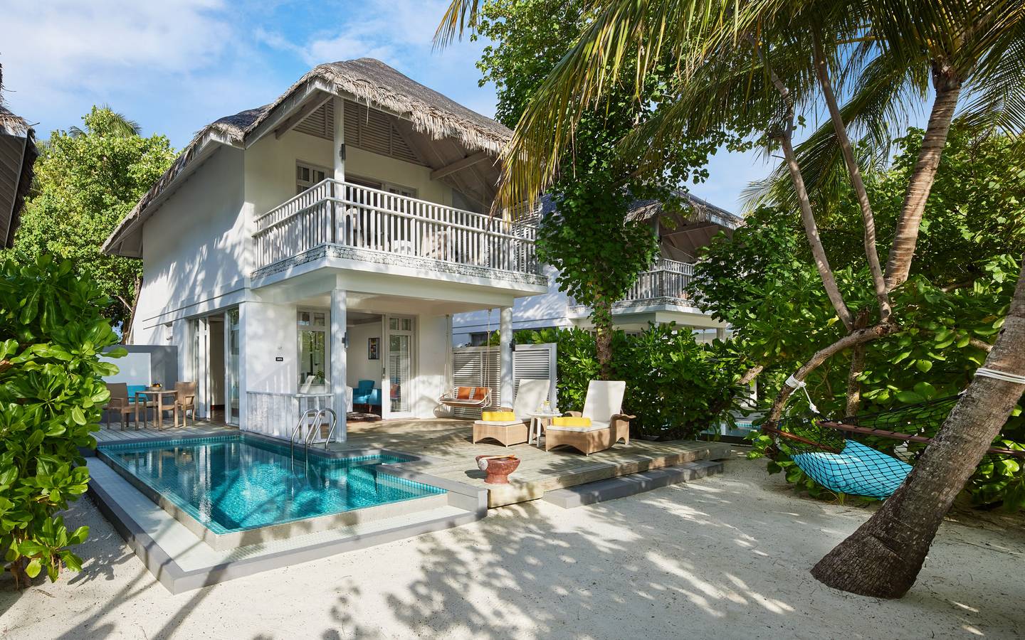NH_Maldives_Kuda_Rah_Resort_Two_Bedroom_Duplex_Beach_Villa_with_Private_Pool_Exterior(1)