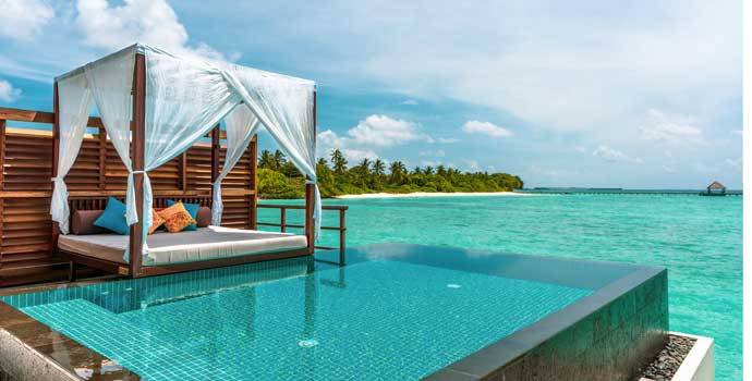 Ocean Pool Villa, Furaveri Maldives