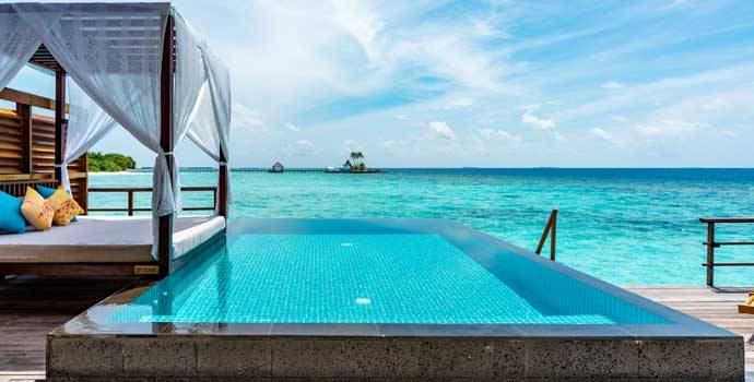 Ocean Pool Villa, Furaveri Maldives