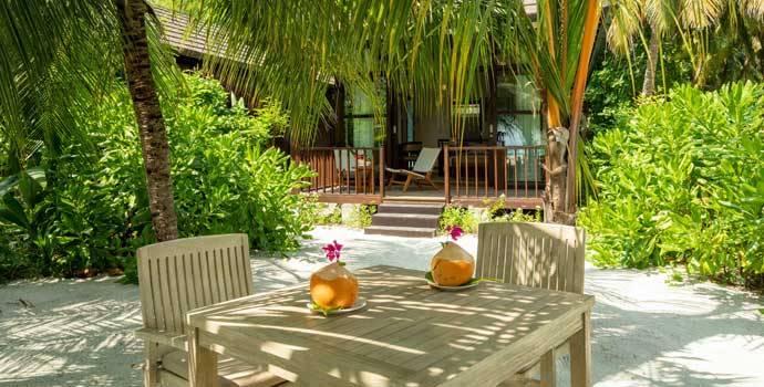 Deluxe Beach Villa, Fiyavalhu Maldives