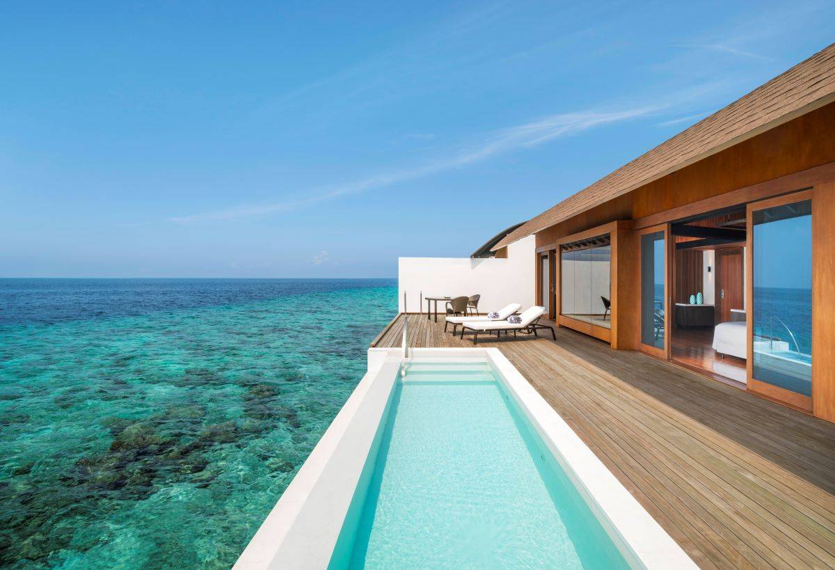 The Westin Maldives Miriandhoo Resort, Malediven, Overwater Villa Pool, Pool