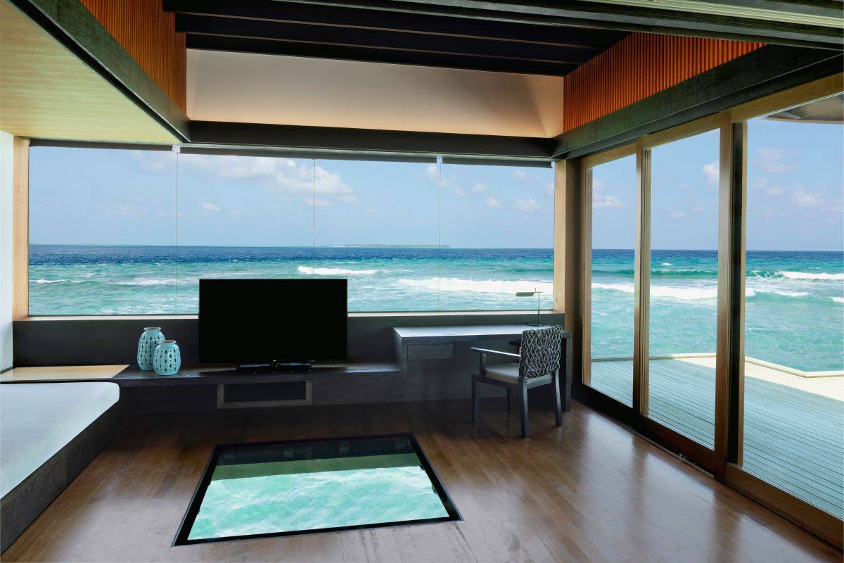 The Westin Maldives Miriandhoo Resort, Malediven, Heavenly Overwater Villa, Wohnzimmer