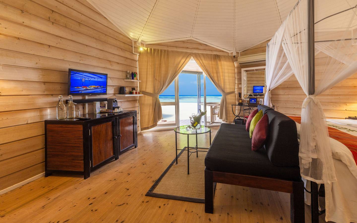 Sangu_Premium_Beach_Villa_1