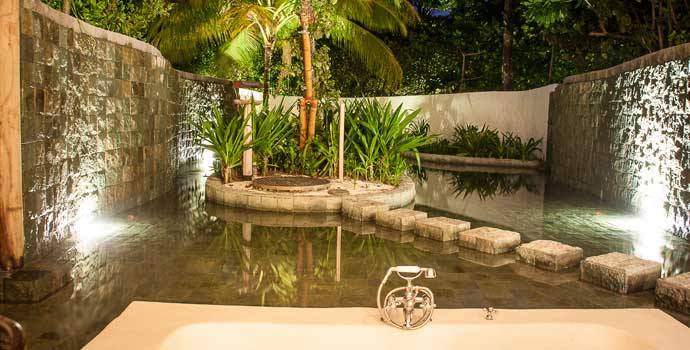 Badewanne, Soneva Fushi Family Villa Suite, One Bedroom Villa Suite, Soneva Fushi Resort