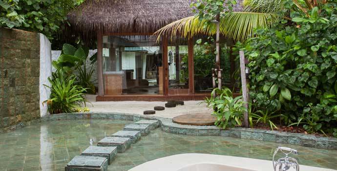 Master Badezimmer, Sunset Retreat, Two Bedroom Villa Suite with Pool, Soneva Fushi Resort